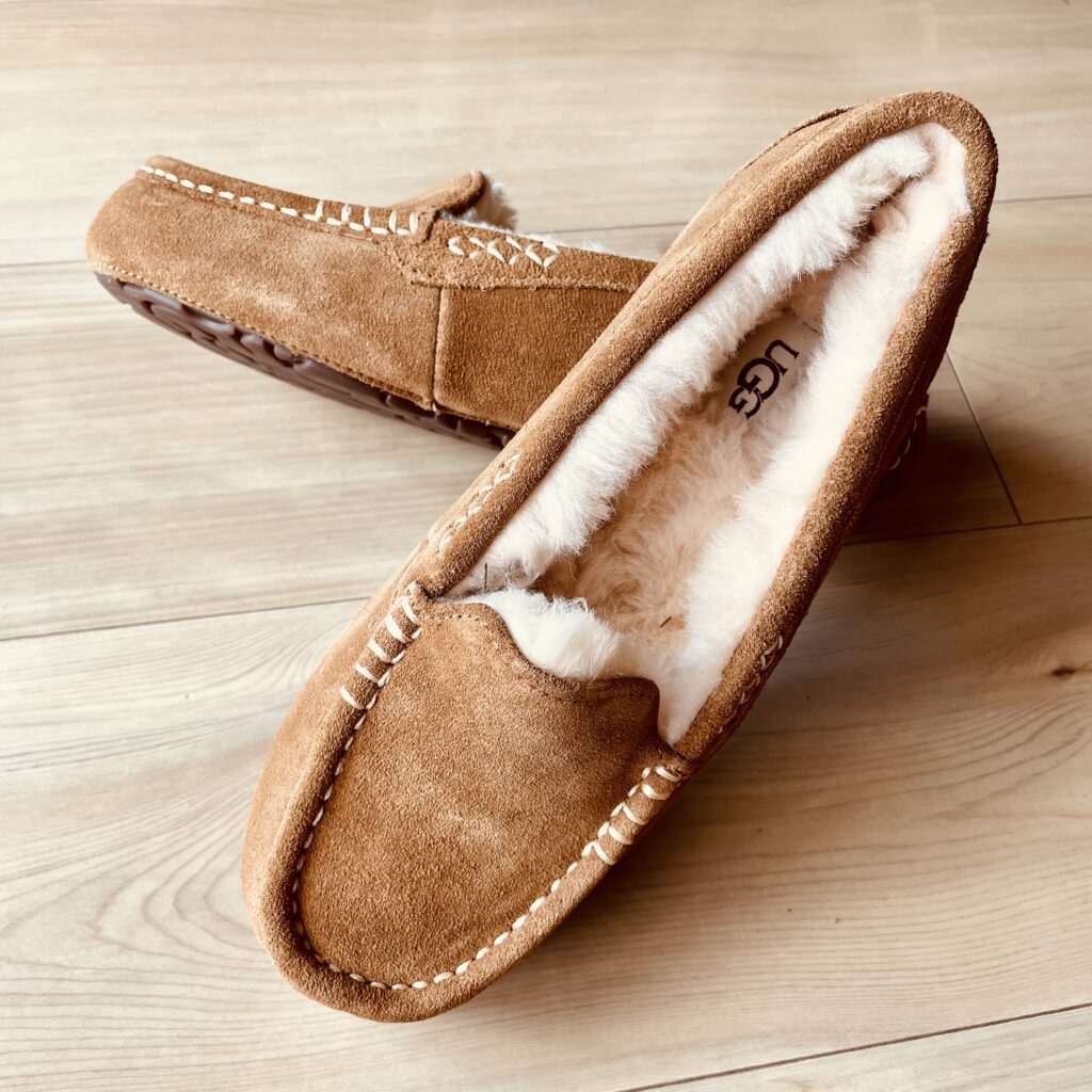 コストコ】ほぼ半額！アグ（UGG）を買ってミル | ミル子とミル夫